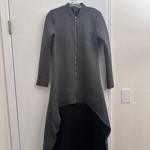 NWT AKIRA High Low Zip Up Jacket – Charcoal Black Size Small